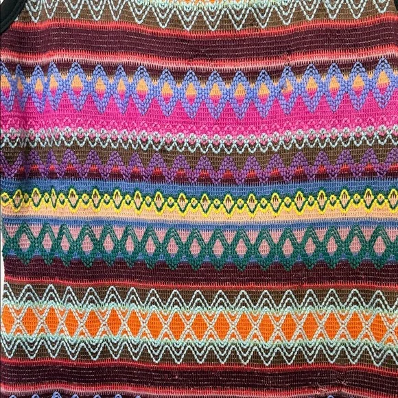 Colorful Patterned Sleeveless Dress 🌈 - Picture 2 of 4